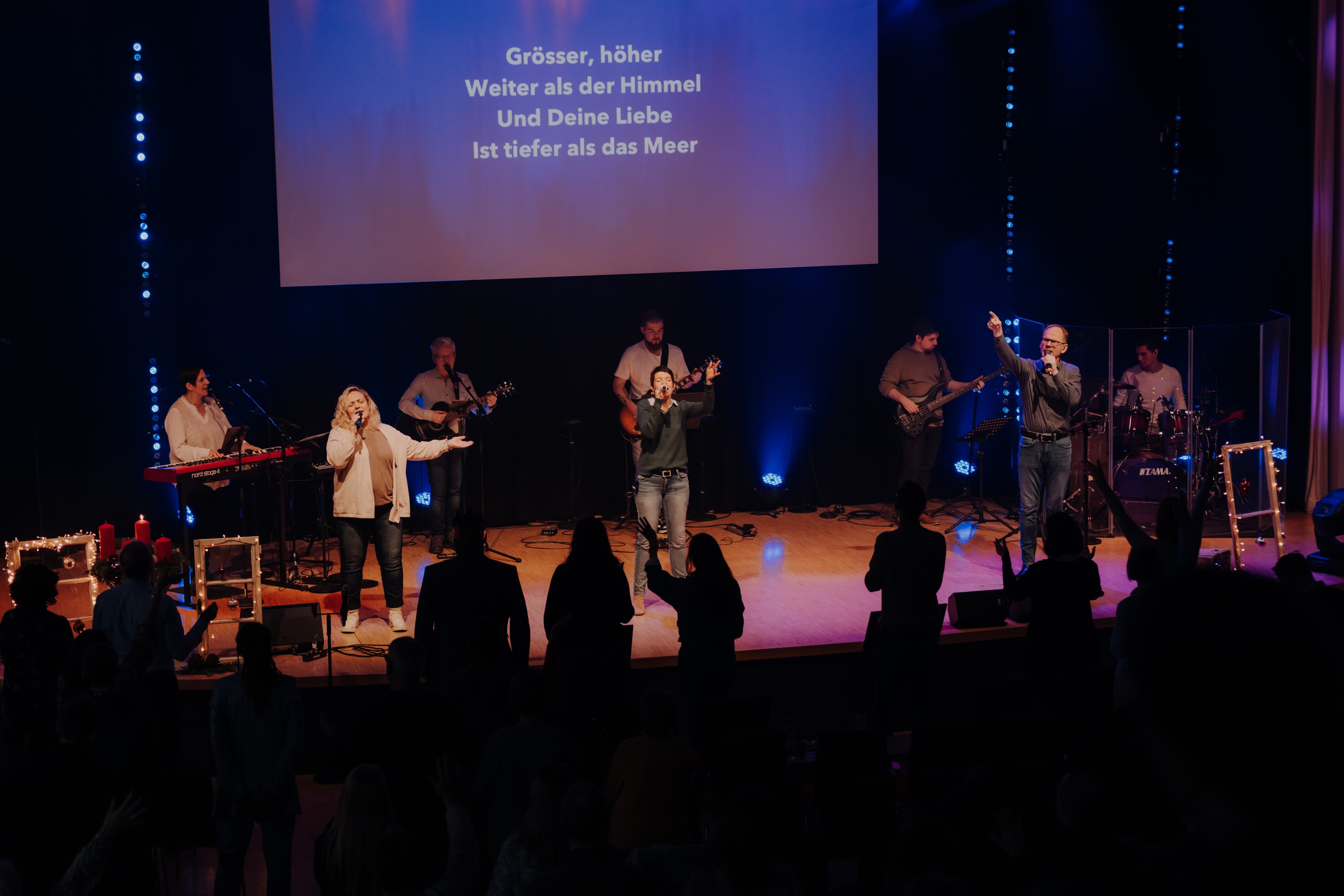 Headerbild: Entdecke die lebendigen Events der GEC Heilbronn. Gemeinschaft, Freude und inspirierende Begegnungen bei unseren vielseitigen Veranstaltungen für alle Altersgruppen.